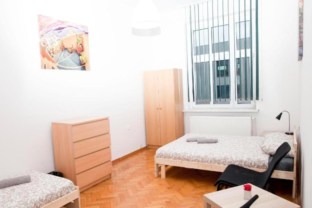 Ionia Apartment-Stary Rynek Poznan Exterior photo